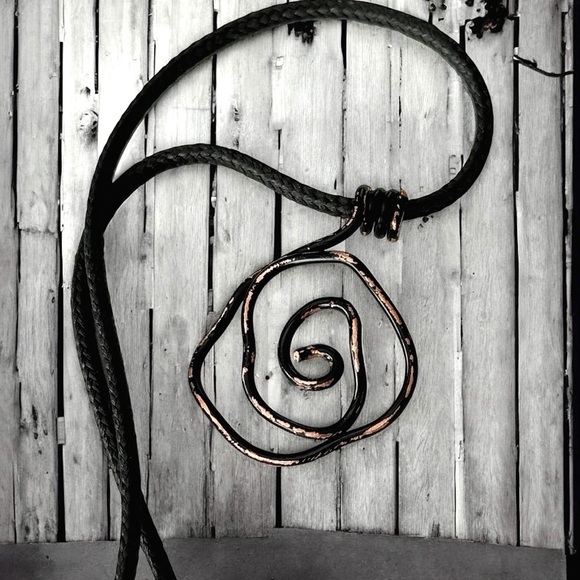 5 For $25💫Warped Black Rose Gothic Pendant Necklace - Picture 4 of 4